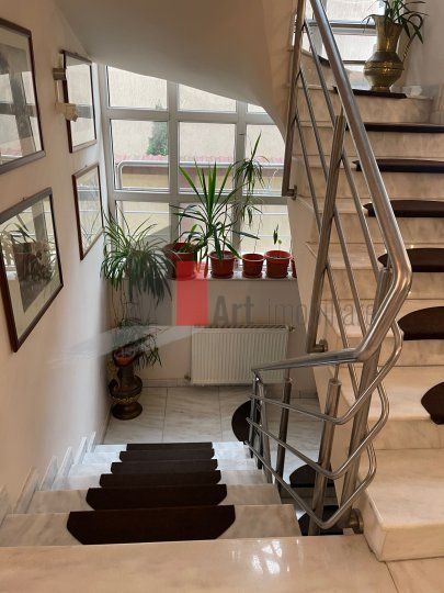 VILA IN BUCURESTII NOI - Poză 5