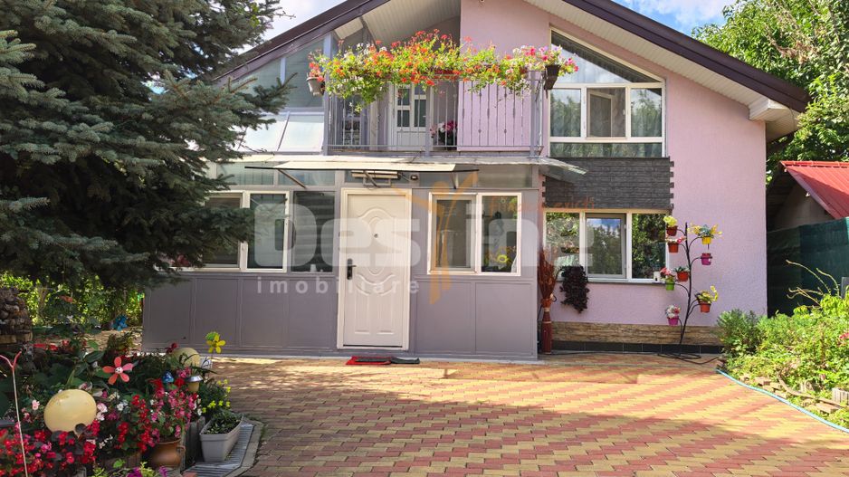 Casă cu 5 camere P+M 110 mp + 500 mp teren, mobilată - Poză 42