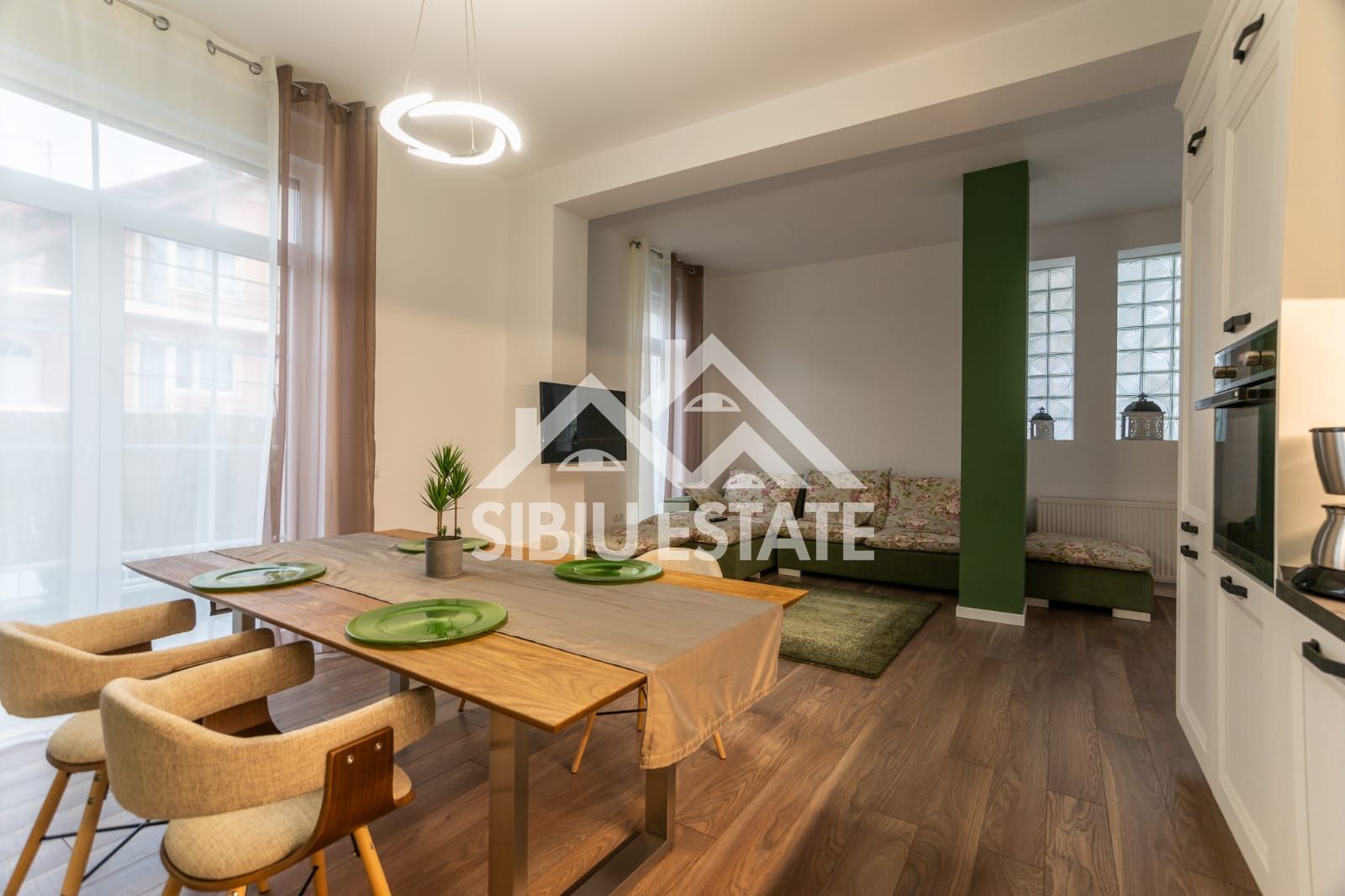 Apartament de inchiriat 3 camere cu grădină-Zona Calea Cisnadiei - Poză 1