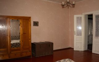 Casă tip duplex, ultracentral, str. Petru Rareș, curte 85 mp, 170000 € - Poză 8