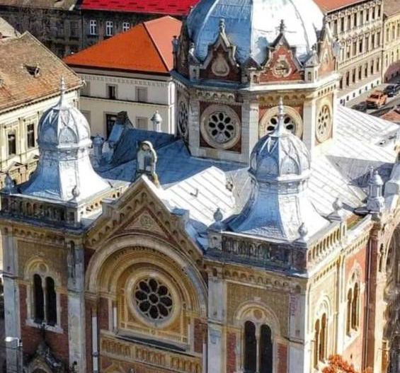 Apartament cu 2 camere în imobil central - Poză 15