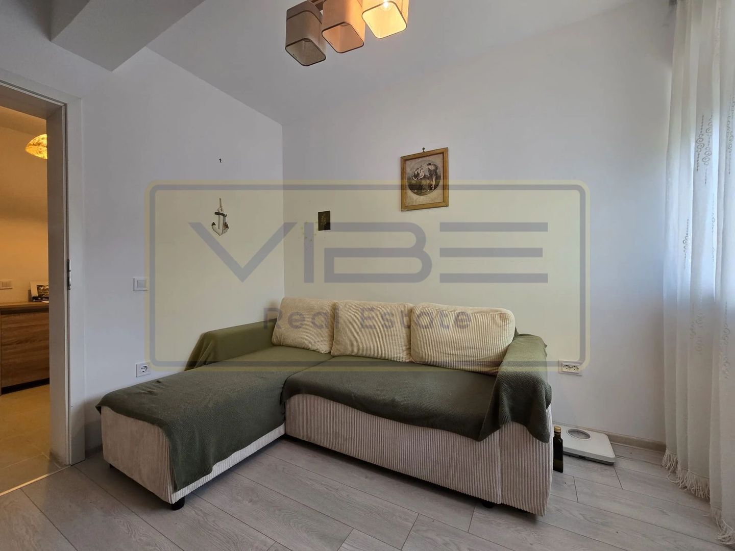 Valea Lupului- 3 camere + gradina  2 locuri de parcare -109mp- Comision 0% - Poză 8