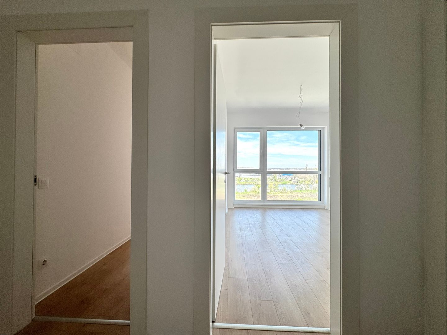 Apartament 4 camere 93,50 mp utili - Sector 1 Lacul Străulești - Poză 3