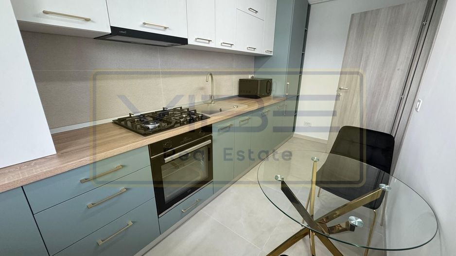 Apartament 1 camera cu parcare Bucium Mega Image - Poză 6