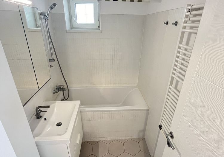 De vanzare apartament 2 camere Drumul Taberei - Poză 7