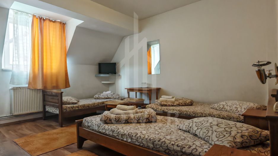 Casa de Închiriat 26 camere Selimbar! - Poză 1