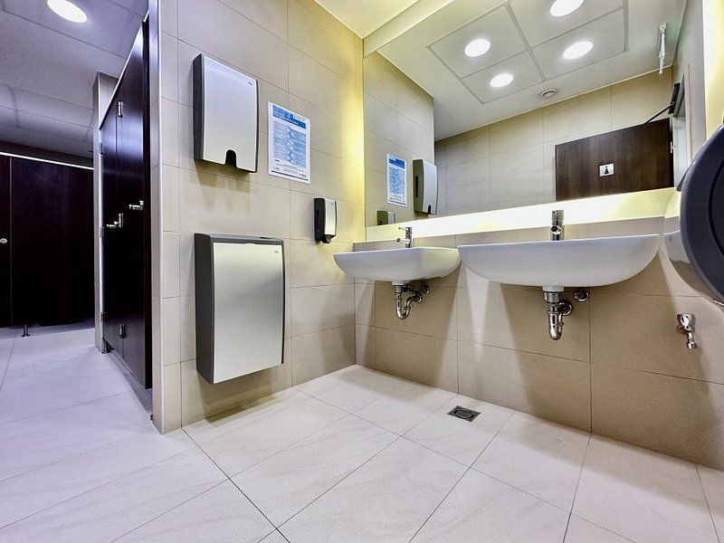 Birouri clasa A - 1000 mp - Poză 14