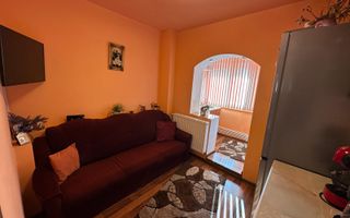 APARTAMENT 3 CAMERE, COMPLET MOBILAT SI UTILAT,  DE VANZARE - Poză 4