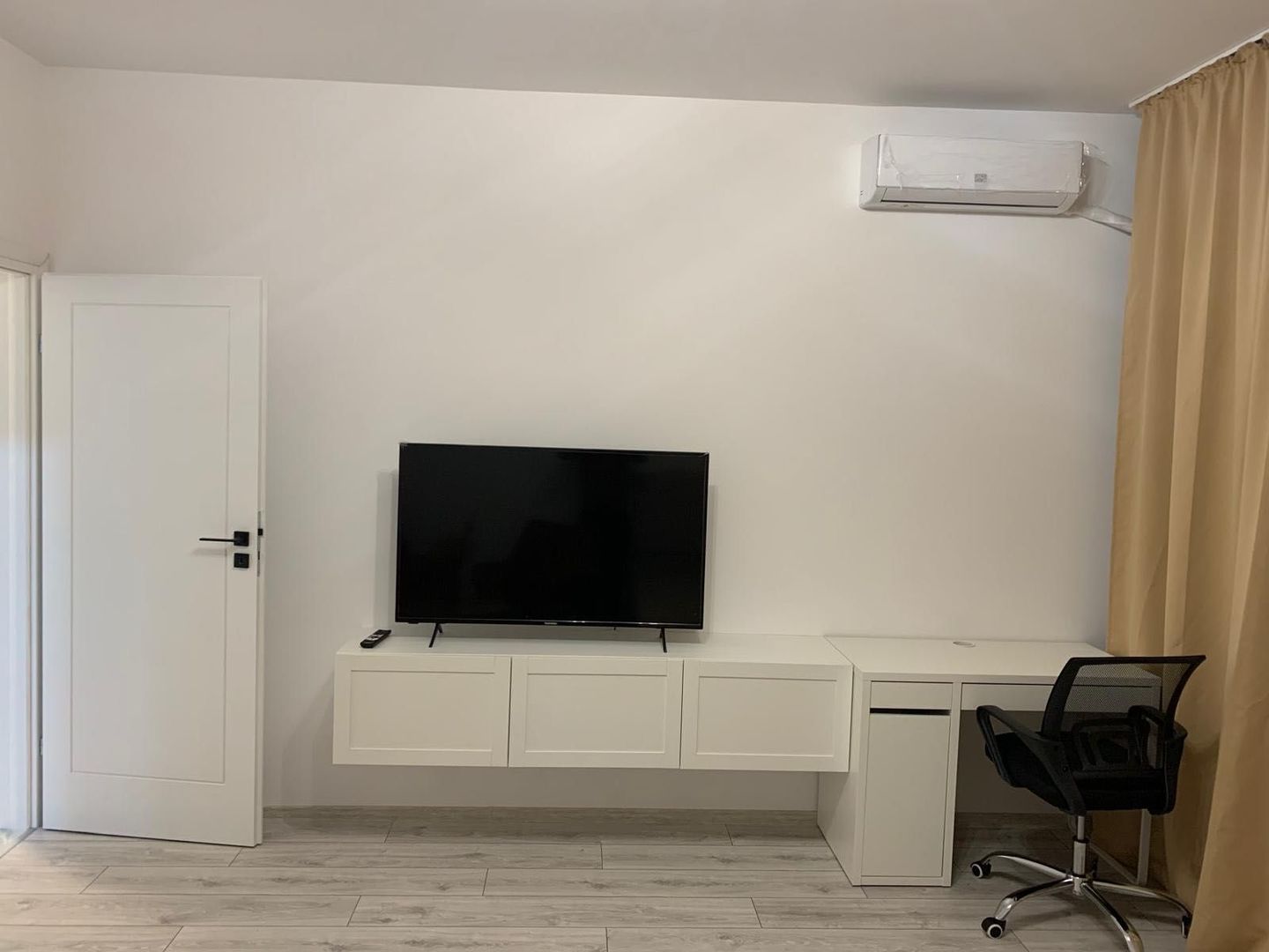 garsonieră Plaza Residence Faza 5 - Poză 2