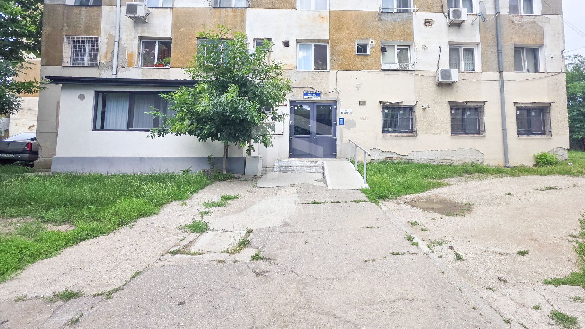 Apartament intim de 3 camere, complet mobilat și utilat + centrala - Poză 14