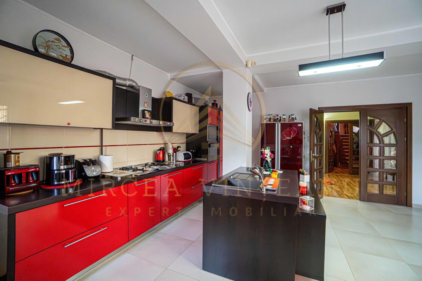 DACIA - Vila D+P+1E+M, teren 780 mp, deschidere 24 ml. - Poză 13