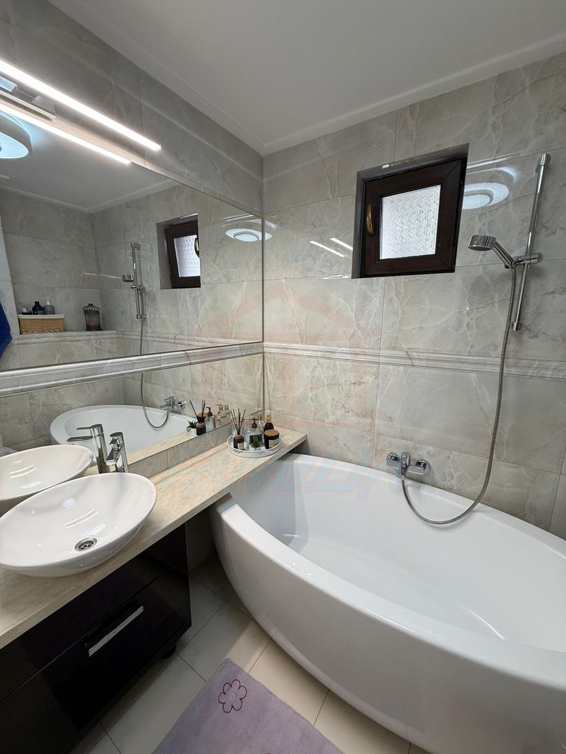 ✨De închiriat 3 camere, Micro 20, 500 Euro/luna - Poză 6
