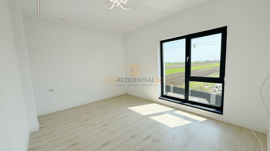 Vila individuala de vanzare, curte spatioasa, 4 camere, Berceni, Ilfov - Poză 15