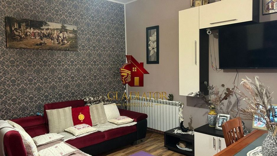 Vila impresionanta Husi + 2835 mp teren, P+1+M, constructie deosebita - Poză 16