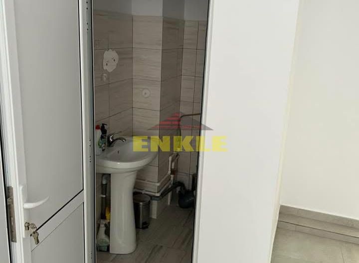 De inchiriat Spatiu Comercial, zona Luceafarul - Poză 4