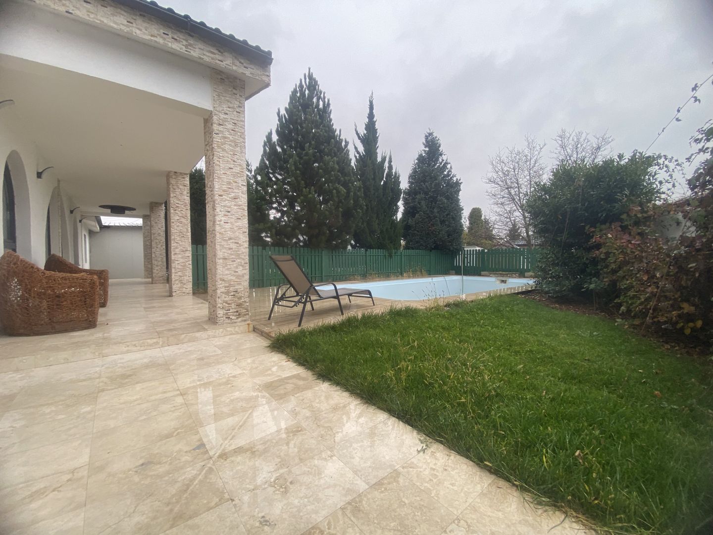 Casa de vis cu piscina- Valea Voievozilor, Dâmbovița! - Poză 3