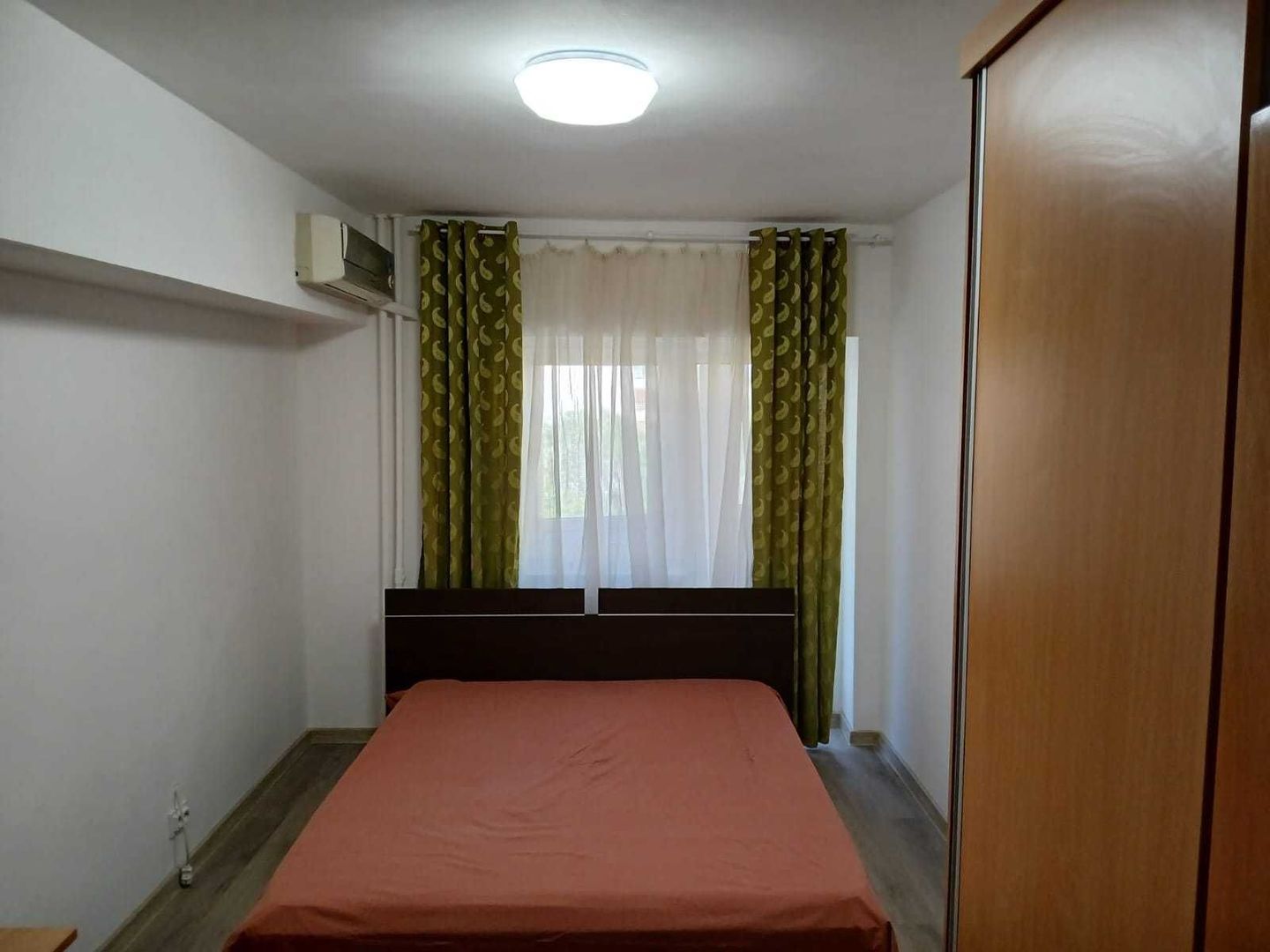 Închiriez apartament 3 camere modern, Unirii, luminos - Poză 2