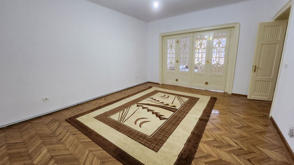 Vila _zona ultracentrala - Poză 4