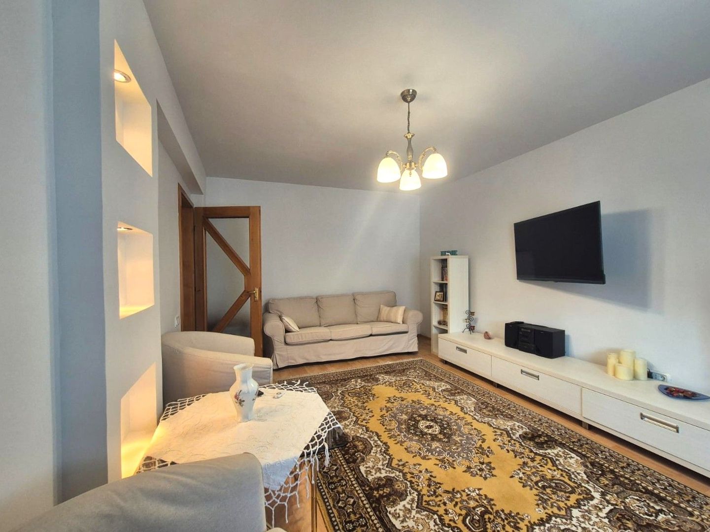 Centru Civic, apartament pretabil familie sau studenti. - Poză 4