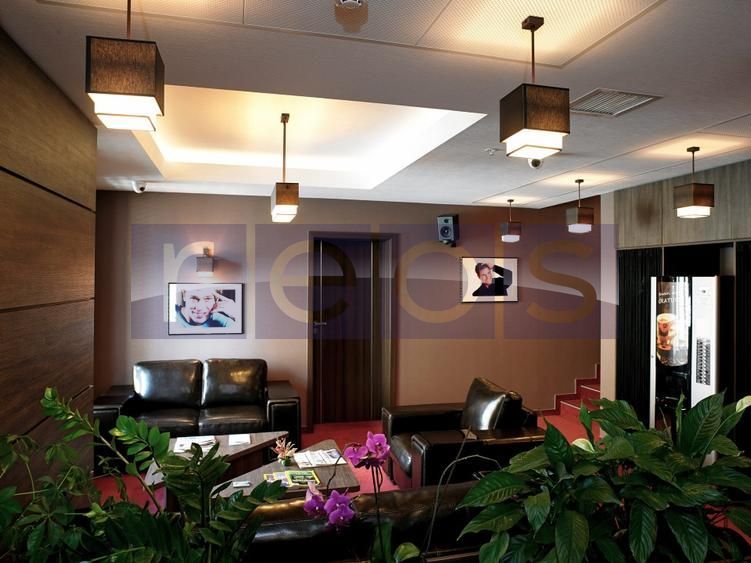 VANZARE SPATIU COMERCIAL- CLINICA DENTARA - ZONA VITAN - Poză 3