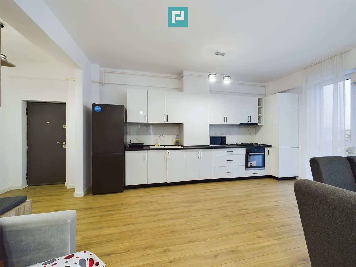 Apartament modern cu două camere, in bloc nou cu lift - Poză 1