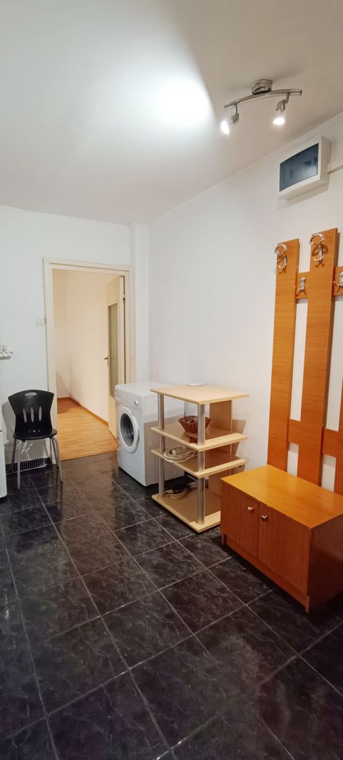 Apartament decomandat,Mobilat,Brasov-Astra - Poză 9