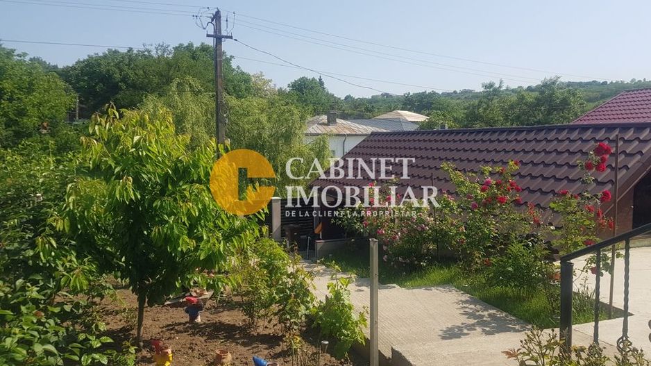 Casa 200MP UTILI 900 TEREN REDIU + Garaj + Beci  + PANOURI SOLARE - Poză 1
