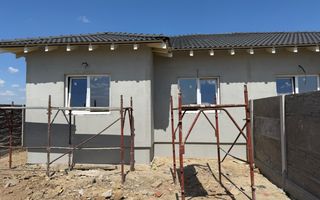 Duplex pe parter Mosnita Noua - Poză 9