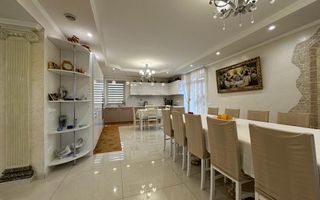 Casă în Buiucani, de vânzare, cu suprafața de 338m2. Pe teren de 14 ari. - Poză 12