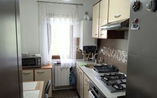 Apartament 3 camere de vanzare, zona Cantemir-Podu Ros, Iasi - Poză 1