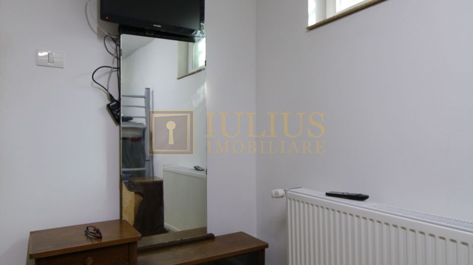 3 camere, la casa, potrivit pentru mai multe persoane/angajati. - Poză 12