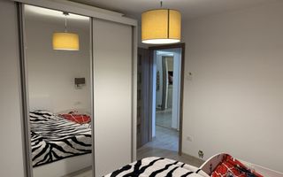 Apartament 2 camere, decomandat, etaj 1/4 - Micro20 - Poză 4