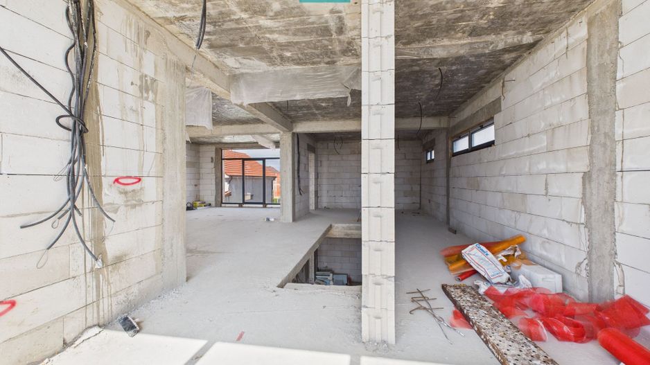 Casa cu etaj la gri in Zimandul Nou - Poză 9