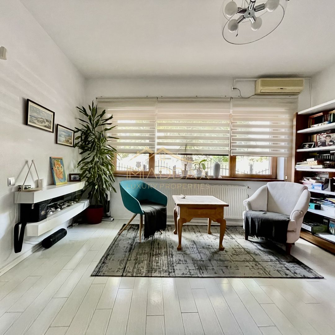 Vila cu 5 camere //2 parking// Zona Domenii - Poză 18