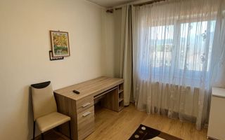 De vânzare apartament 3 camere/ Ghimbav - Poză 7