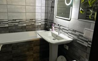 Apartament cu 3 camere, 2 băi, etaj 2, mobilat și utilat - Poză 8