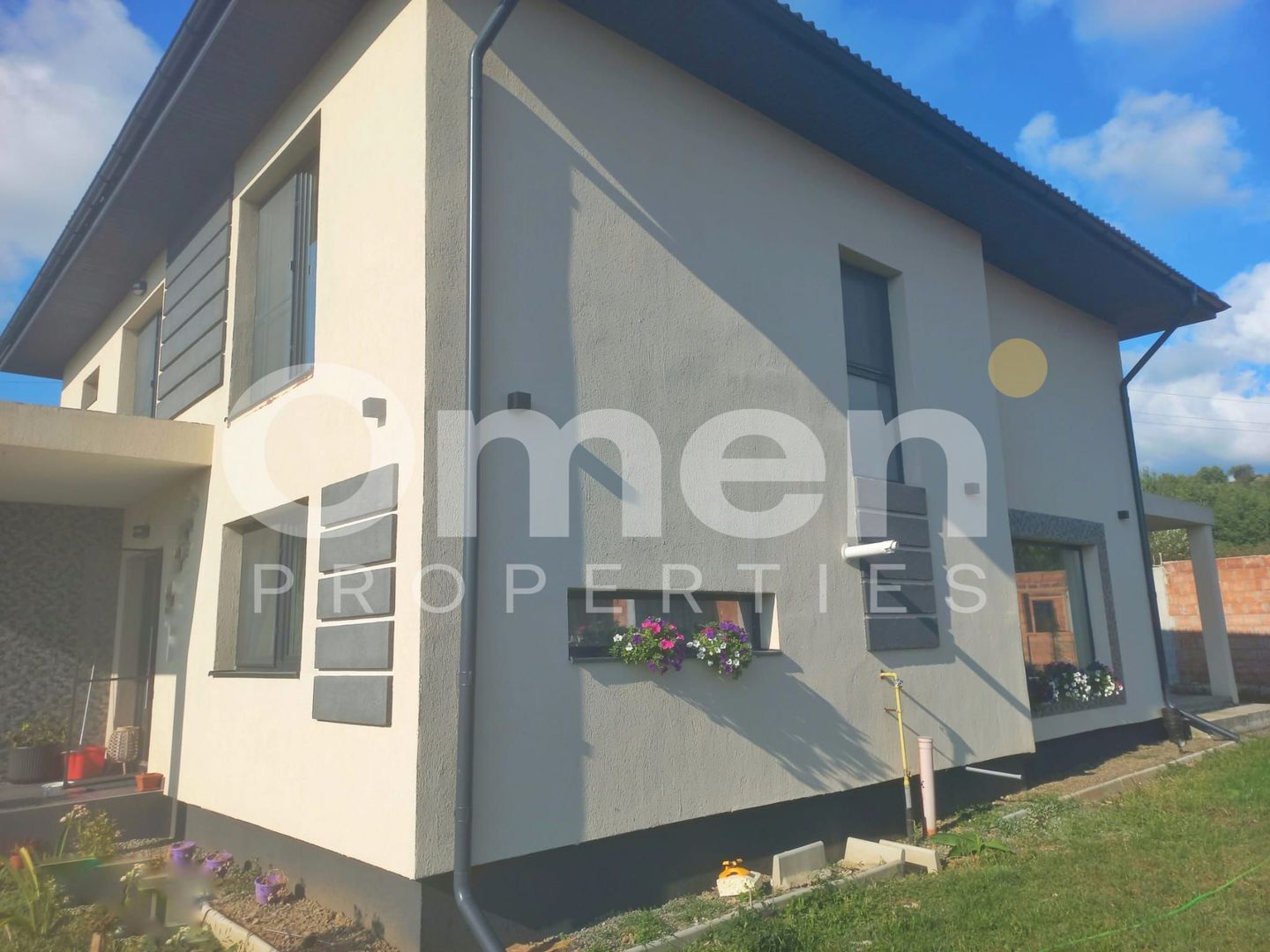 Casă de vanzare P+1, 282 mp utili, Tăuții-Măgherăuș – zonă liniștită - Poză 3