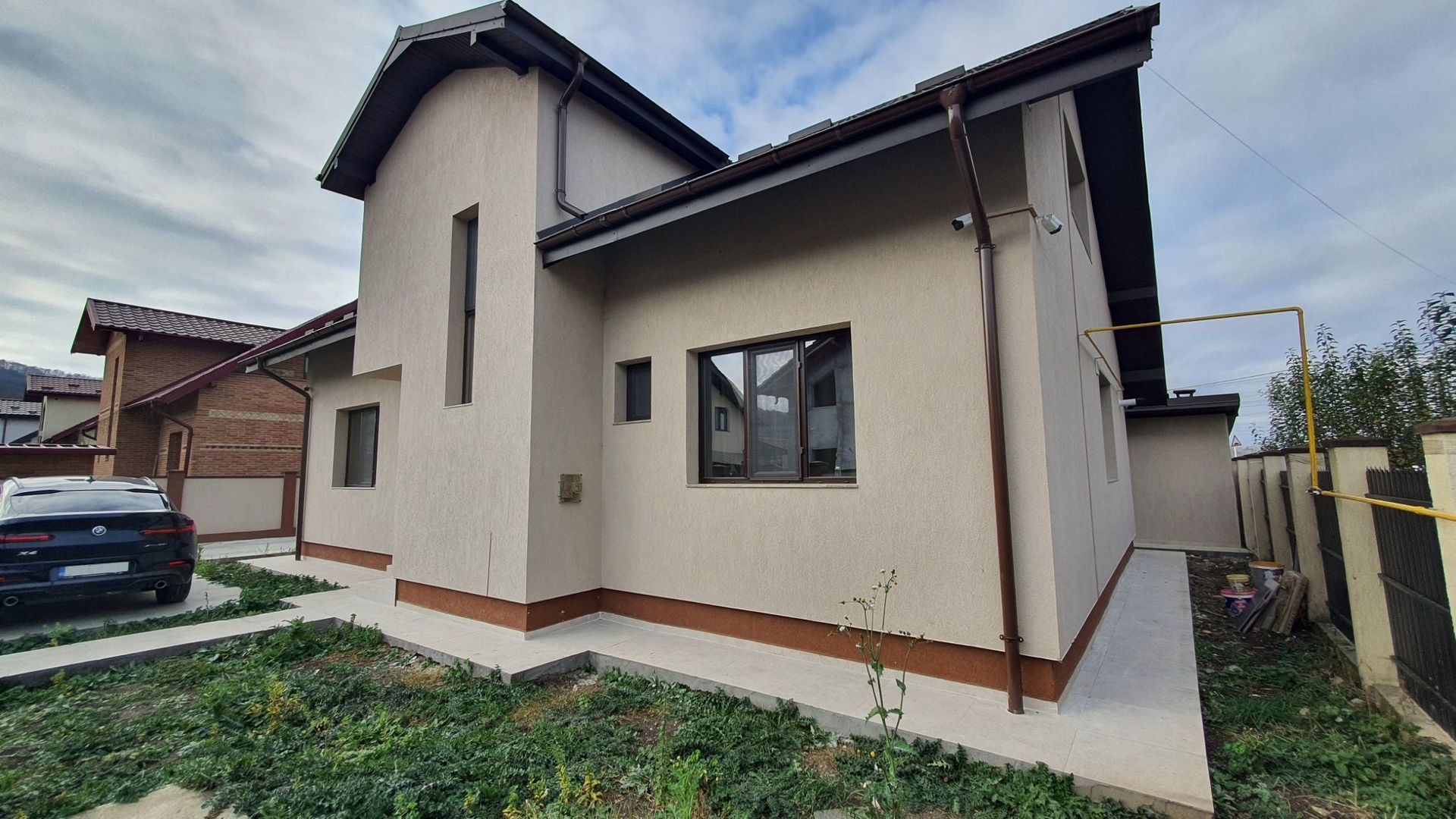 VILĂ INDIVIDUALĂ P+M, teren 412 mp, zona PAIU; - Poză 2