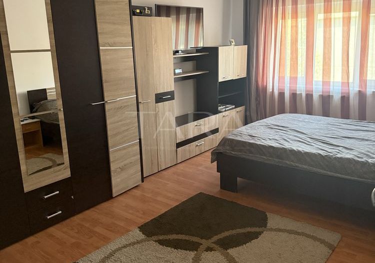 Apartament 3 camere decomandate, Plopilor, Noi, parcare inclusă. - Poză 1