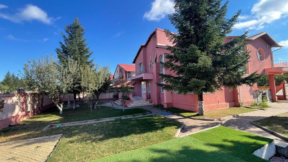 Vila superba 5 camere Pipera  I Erou Iancu Nicolae I  Stradala - Poză 9
