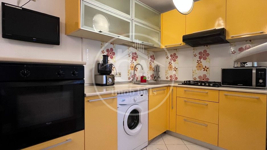 Apartament cu 3 camere de inchiriat în zona Decebal, Oradea - Poză 7