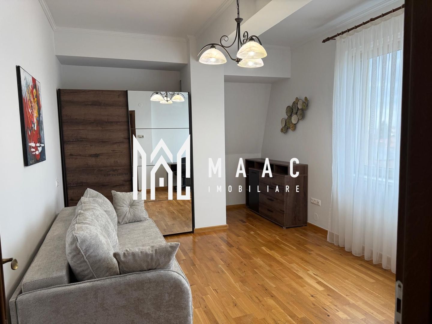 Penthouse exclusivist de închiriat – Strada Hipodromului, Sibiu - Poză 16