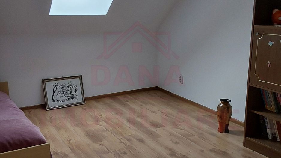 CASĂ P+E, 360 MP, 5 CAMERE\ OȚELU-ROȘU\ZONA GAI - Poză 16