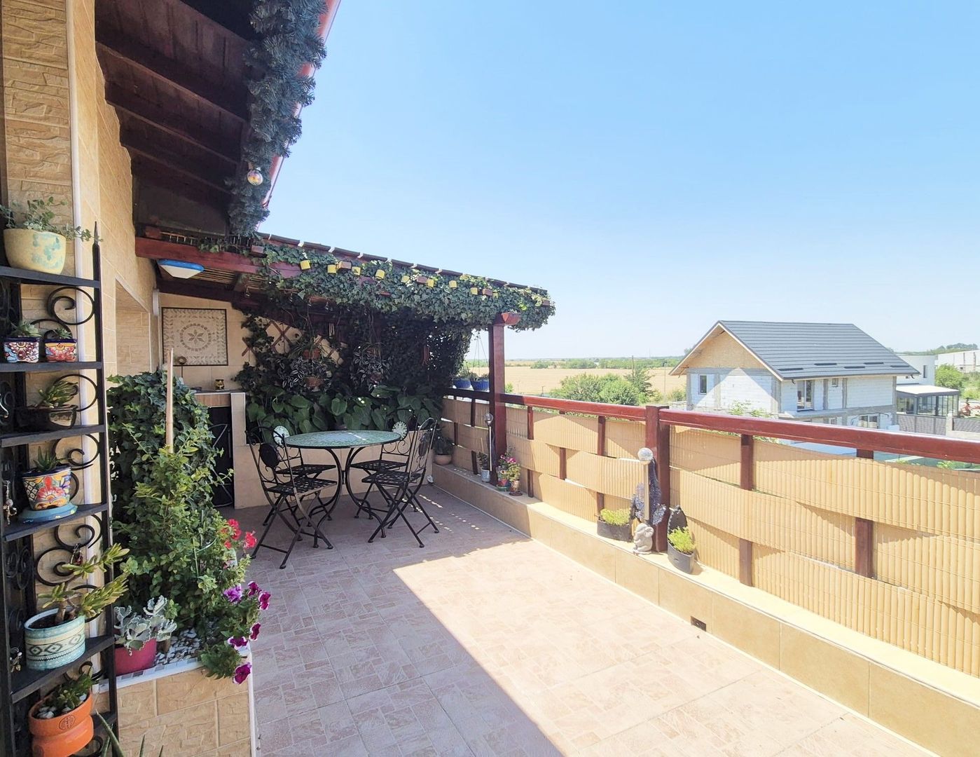 COMISION 0% - Apartament 2 camere renovat, mobilat-utilat, 53mp plus terasa20mp - Poză 4