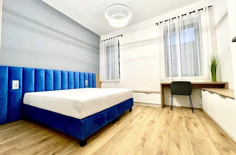 Apartament  3 camere cu grădină și dotări moderne, în zona Bălcescu - Poză 2