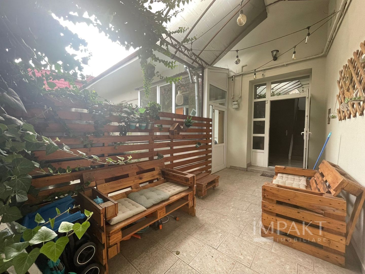 Apartament la casa cu 3 camere de inchiriat - Poză 15