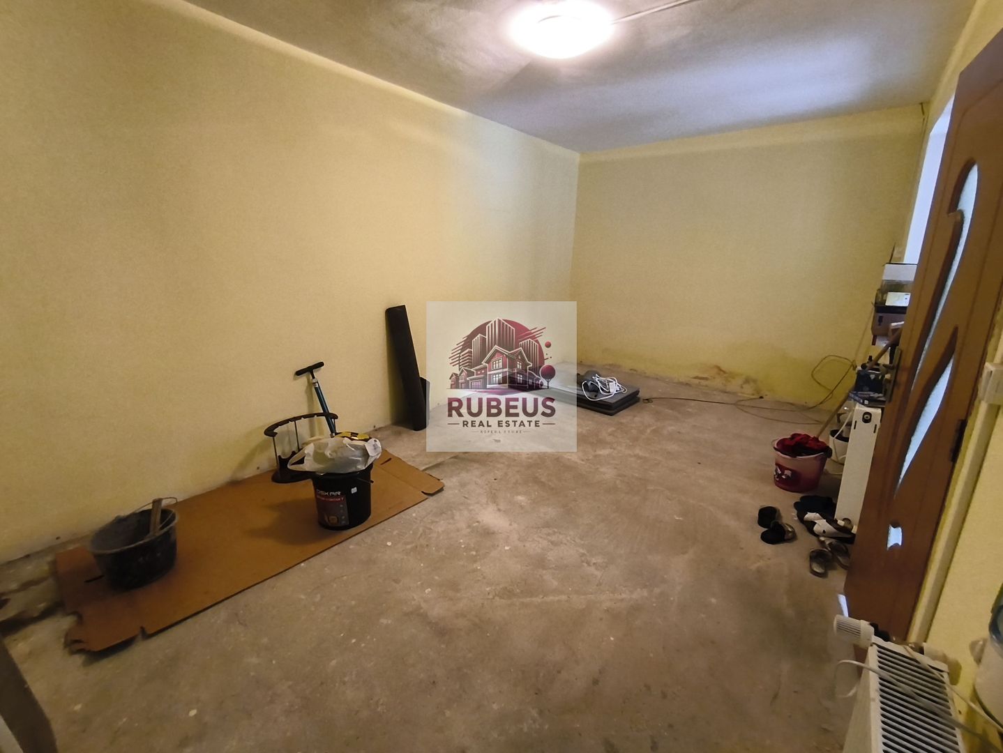 Refugiul la marginea pădurii in Orșova, pe malul Dunării - Poză 23