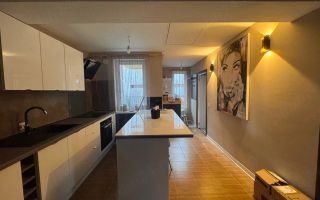 2 Camere decomandate, Casa, Parcare, Curte, Intre Lacuri, FSEGA,Iulius - Poză 1