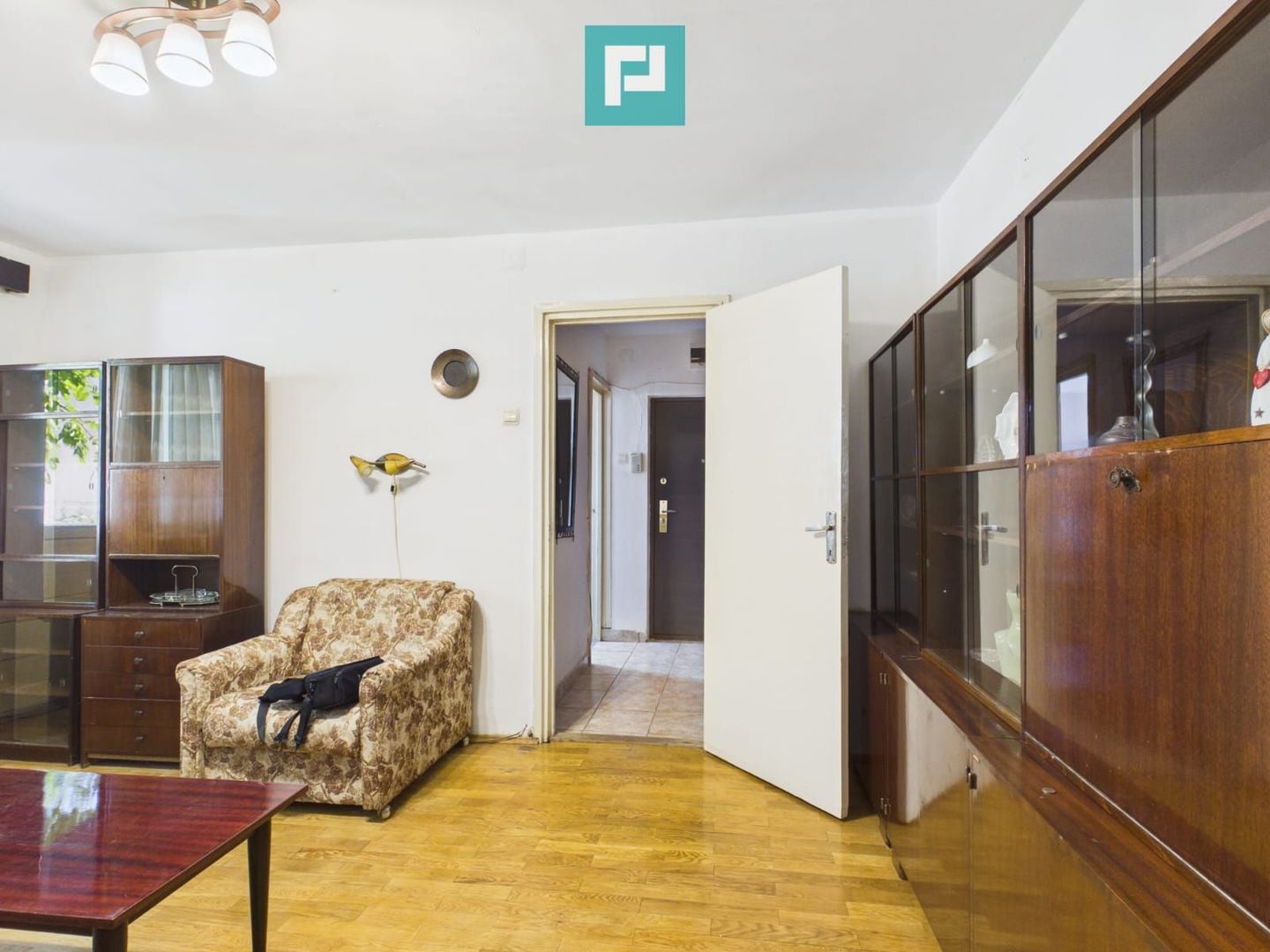 APARTAMENT 2 CAMERE LA PARTER, GRĂDIȘTE - Poză 5