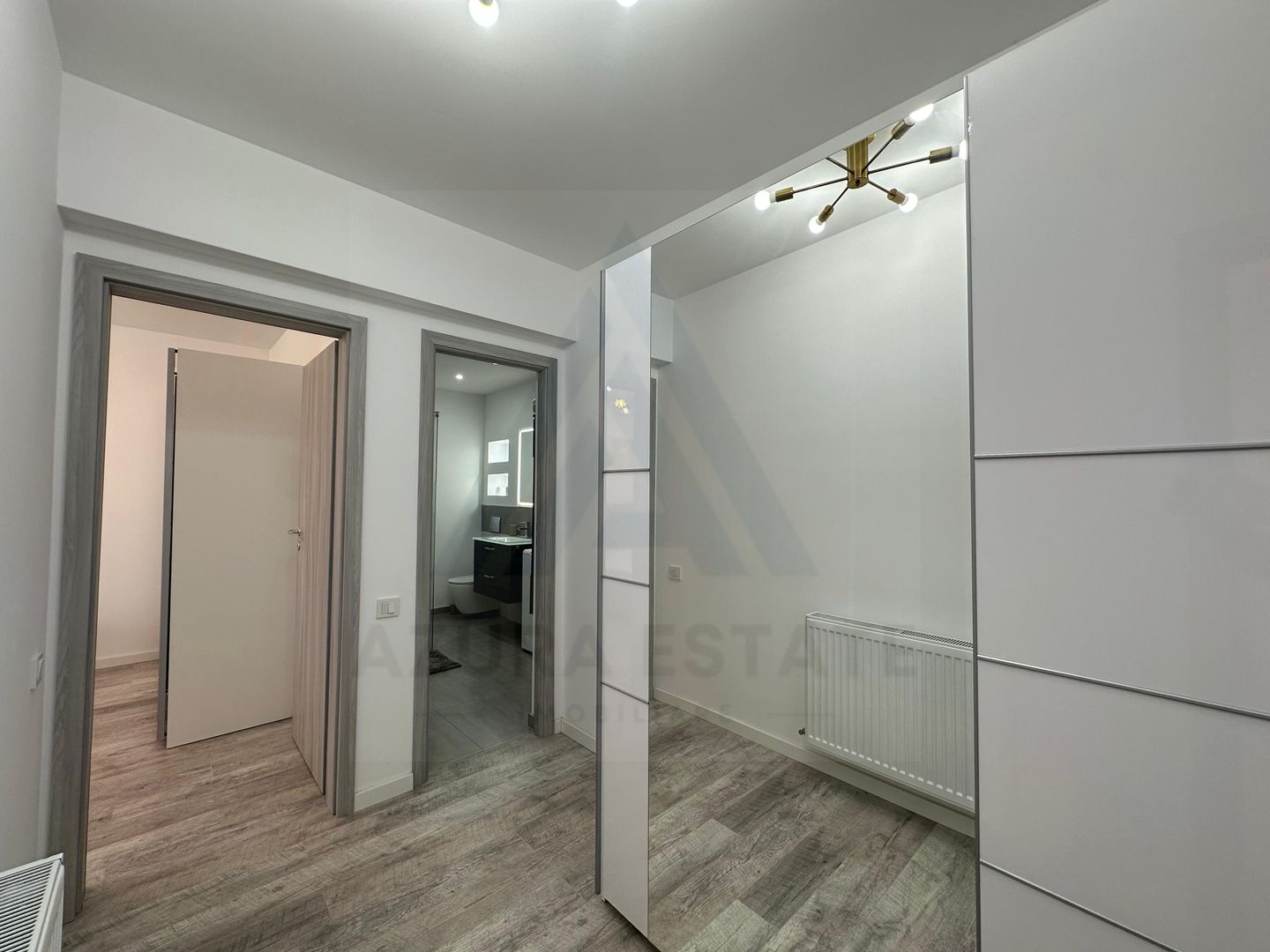 Apartament 3 camere 75 mp utili etaj 2 si 2 locuri de parcare Turnisor - Poză 11
